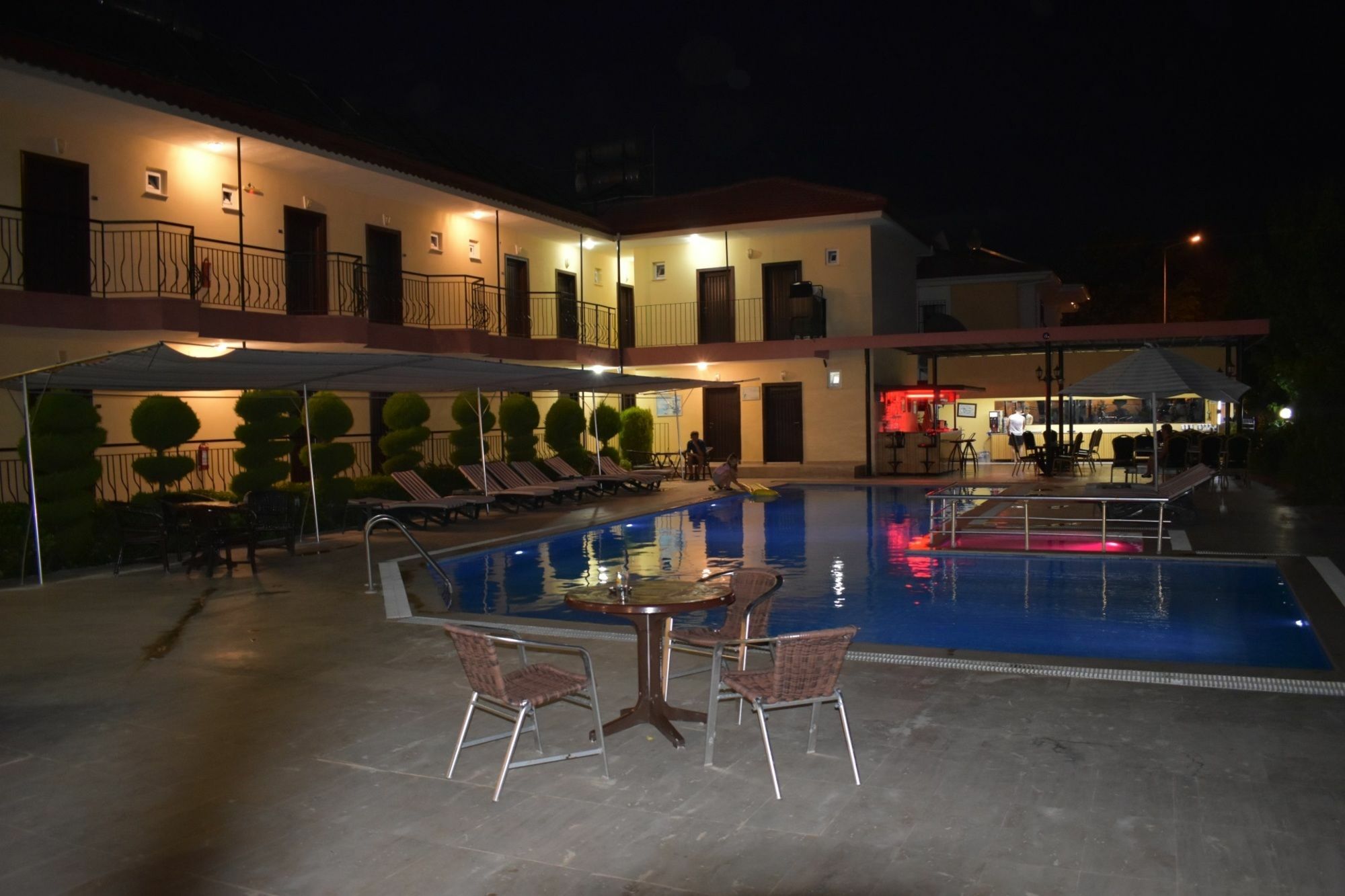 Las Palmeras Hotel Camyuva Exterior foto