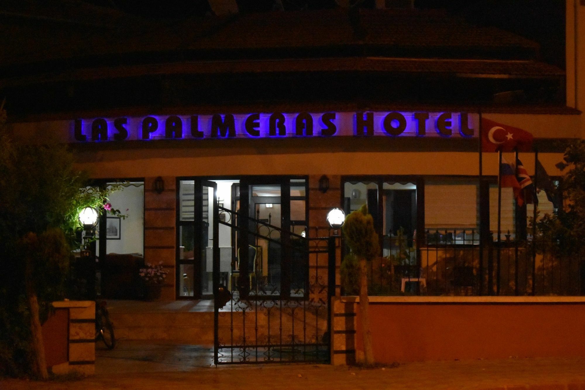 Las Palmeras Hotel Camyuva Exterior foto