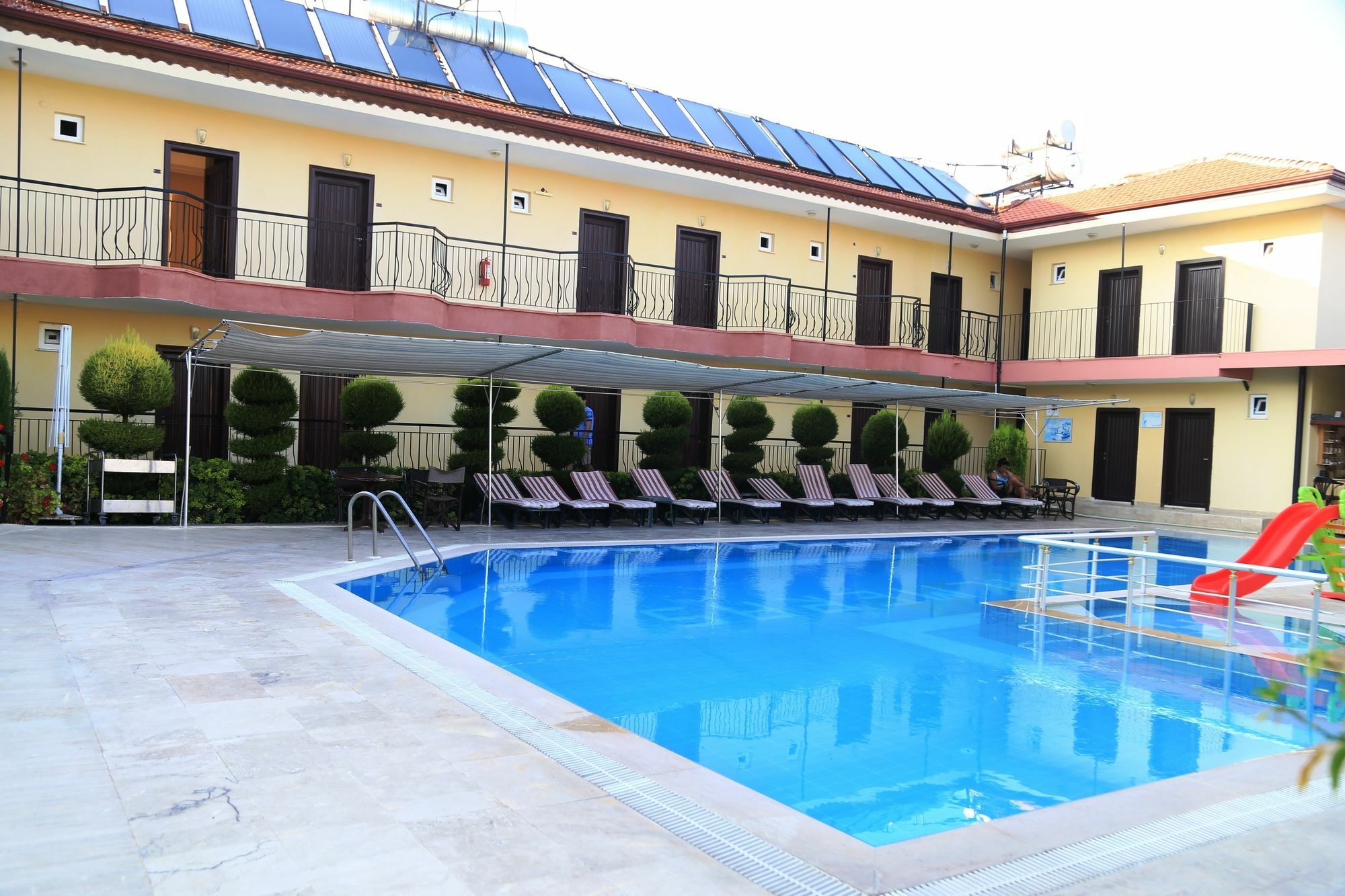 Las Palmeras Hotel Camyuva Exterior foto